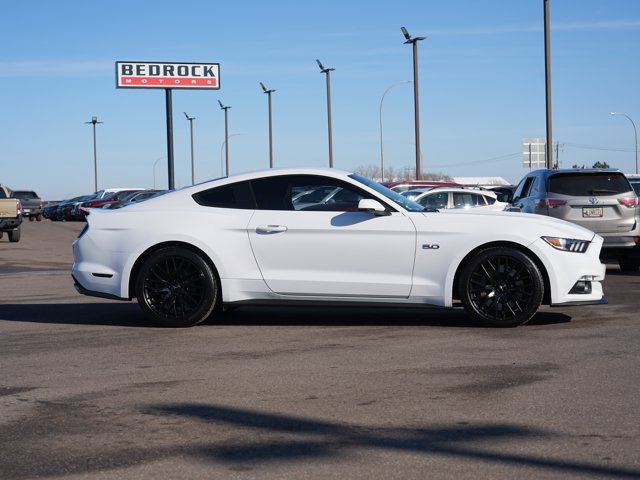 2017 Ford Mustang GT Image 5 of 27