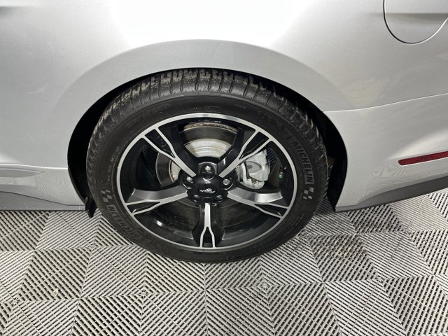 2017 Ford Mustang GT Premium Image 9 of 20