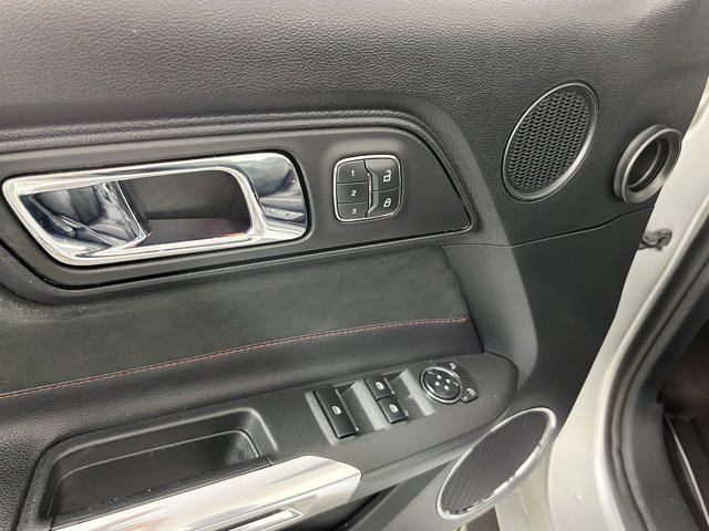 2017 Ford Mustang GT Premium Image 18 of 20