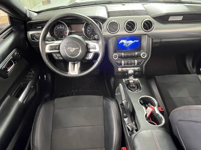 2017 Ford Mustang GT Premium Image 13 of 20