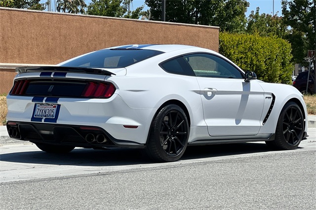 Vehicle image 6 of 36