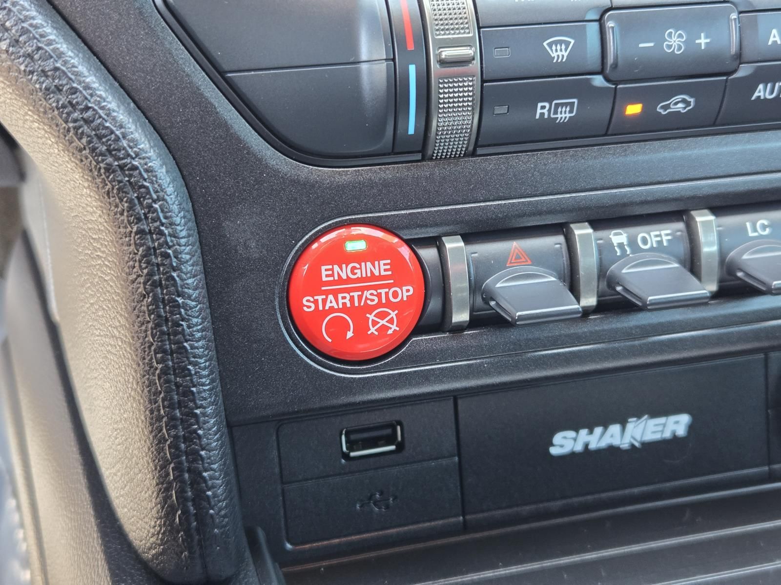 2017 Ford Mustang Shelby GT350 Image 22 of 28