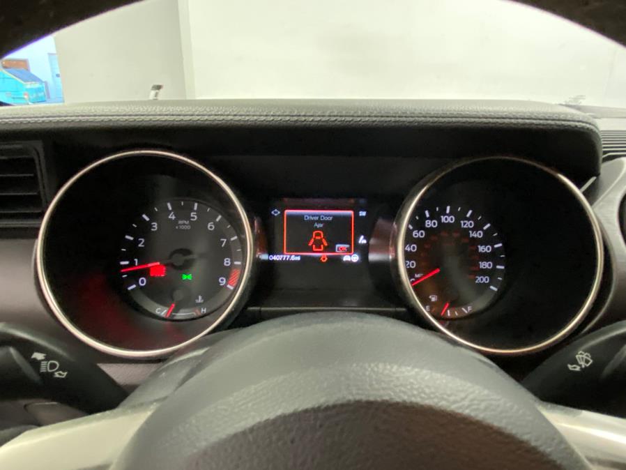 2017 Ford Mustang Shelby GT350 Image 30 of 48