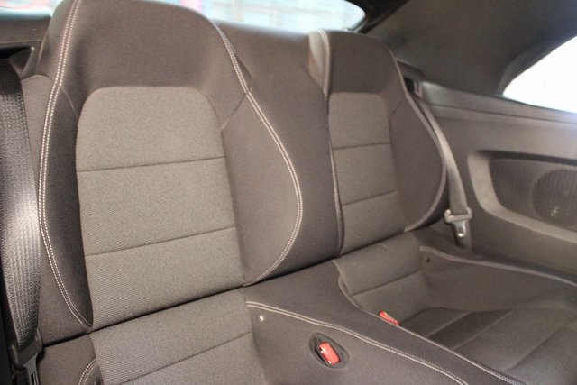 Vehicle image 17 of 31
