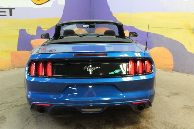 Vehicle image 14 of 31