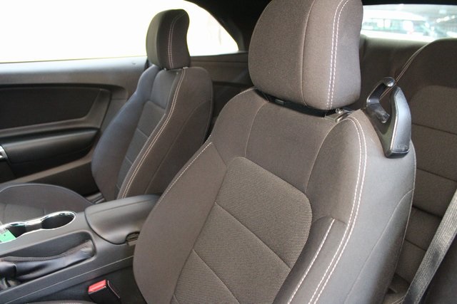 Vehicle image 15 of 31