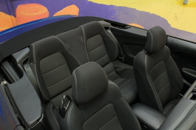 Vehicle image 16 of 31