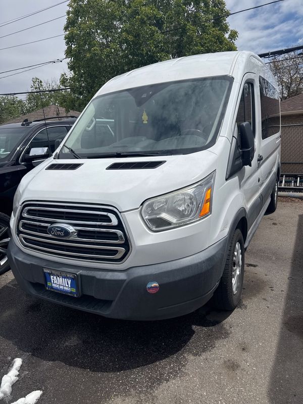 2017 Ford Transit Wagon Image 1 of 2