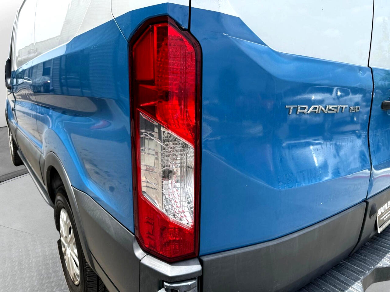 Vehicle image 12 of 24