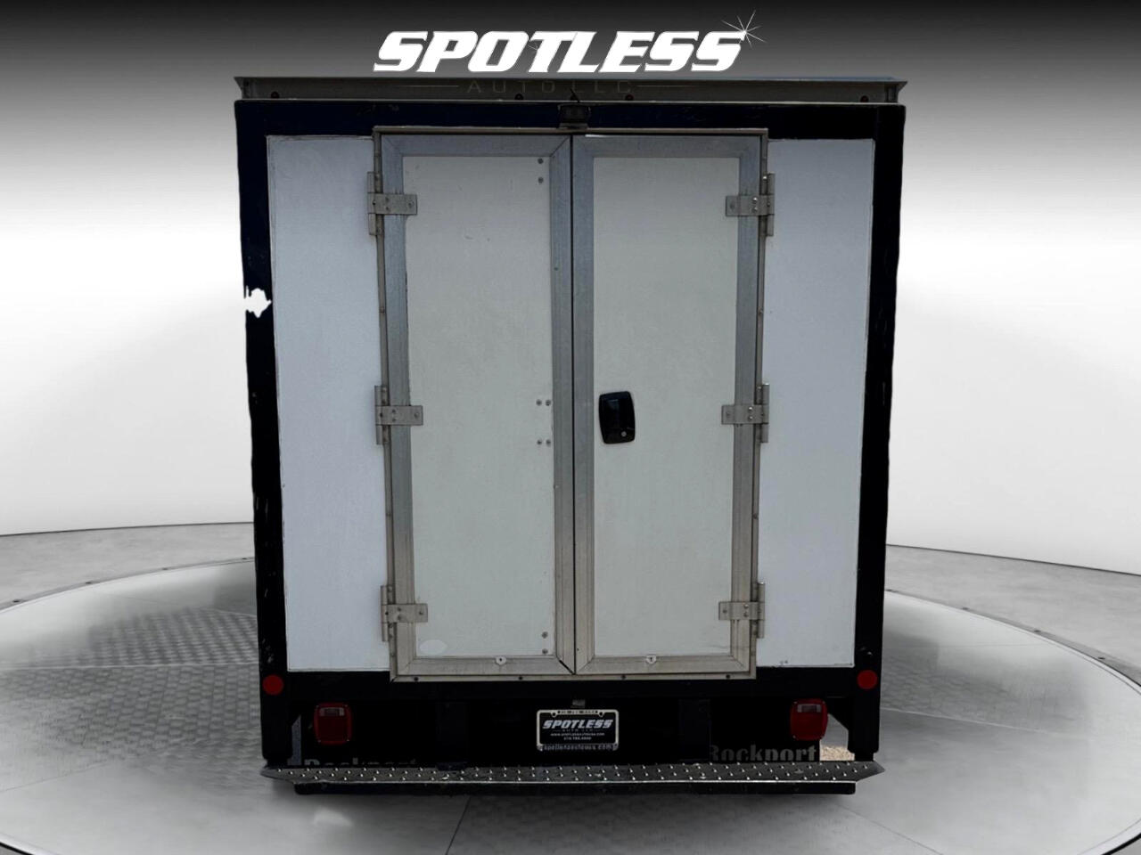 Vehicle image 12 of 25
