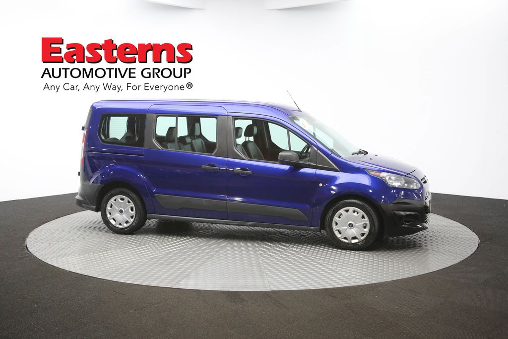 Vehicle image 15 of 60