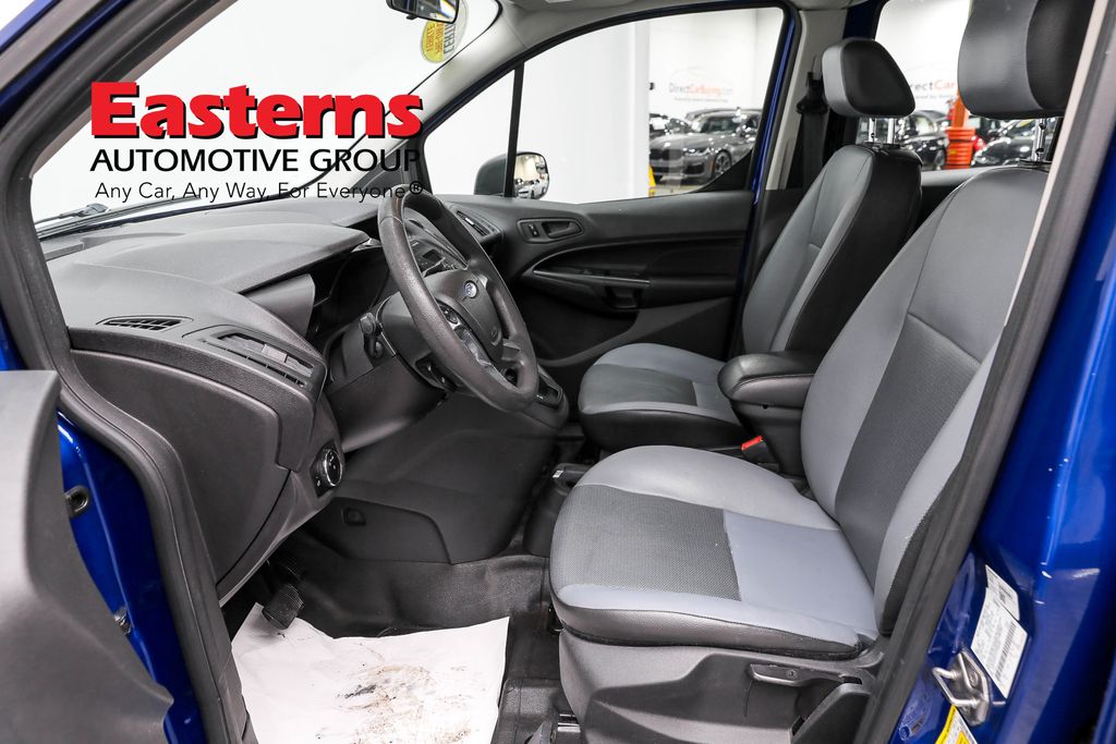 Vehicle image 44 of 60