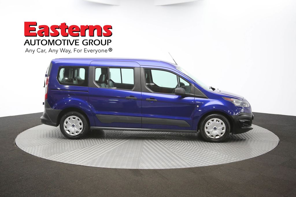 Vehicle image 19 of 60