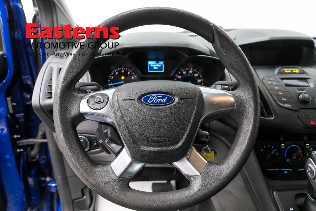Vehicle image 40 of 60