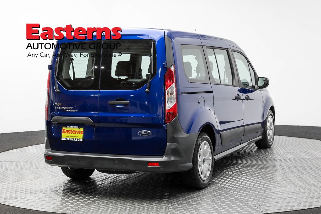 Vehicle image 26 of 60