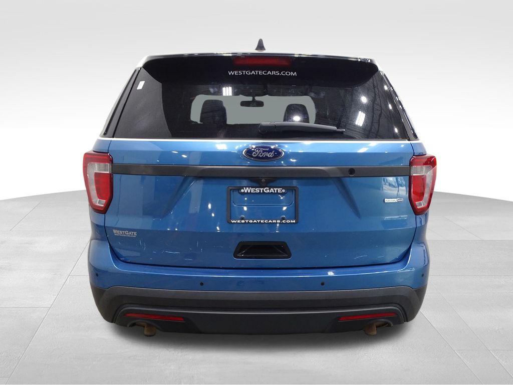 Vehicle image 5 of 38