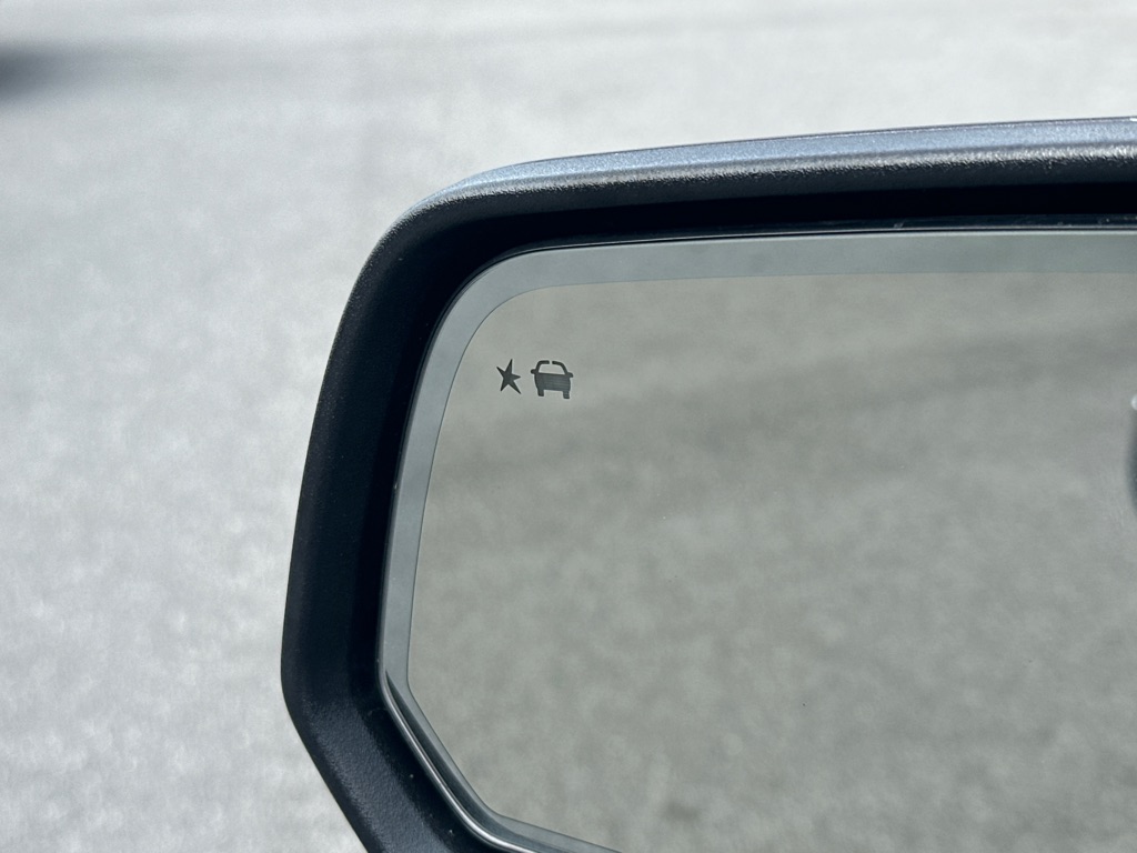 Vehicle image 43 of 58