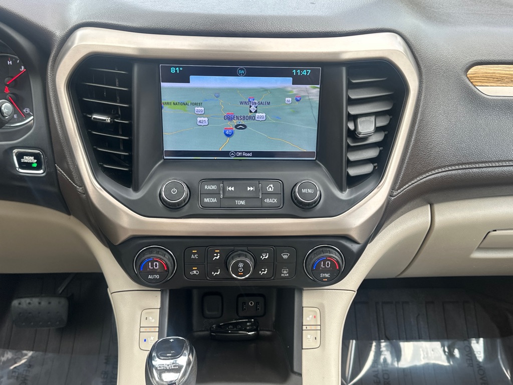 Vehicle image 28 of 58