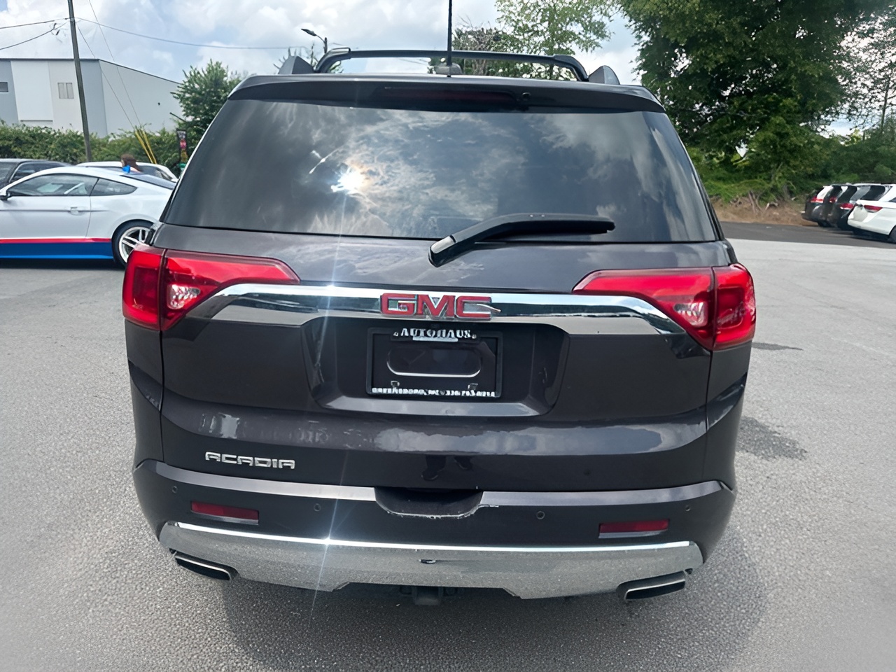 Vehicle image 57 of 58