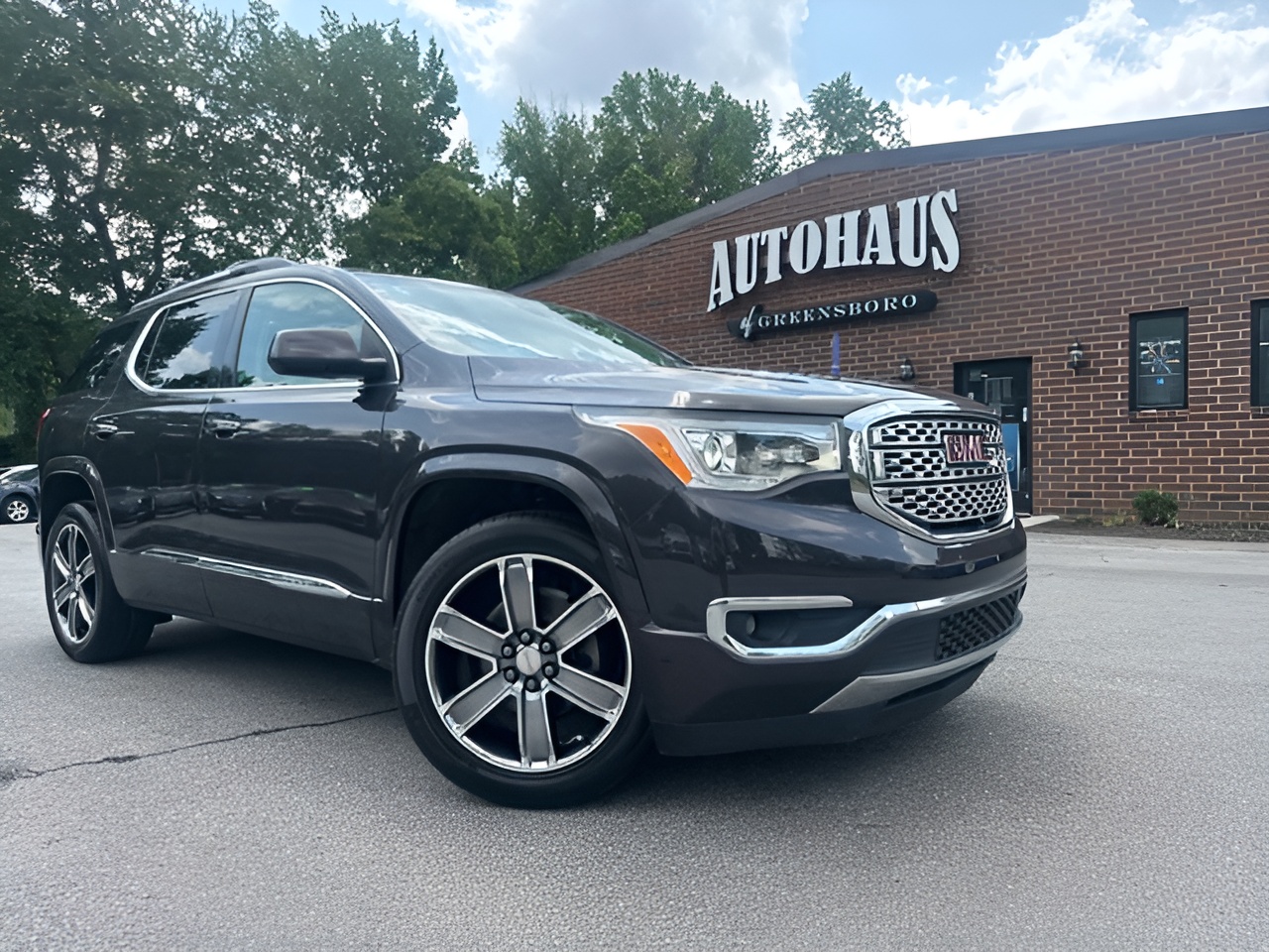 Vehicle image 53 of 58