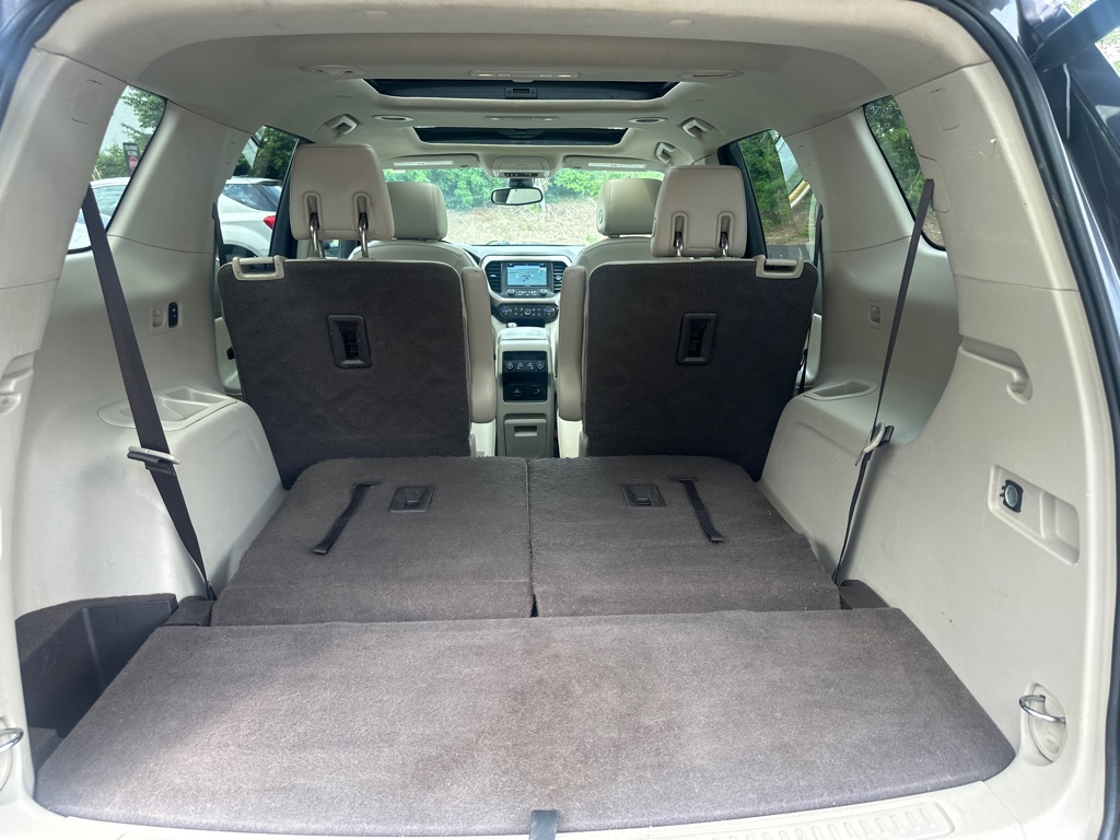 Vehicle image 40 of 58