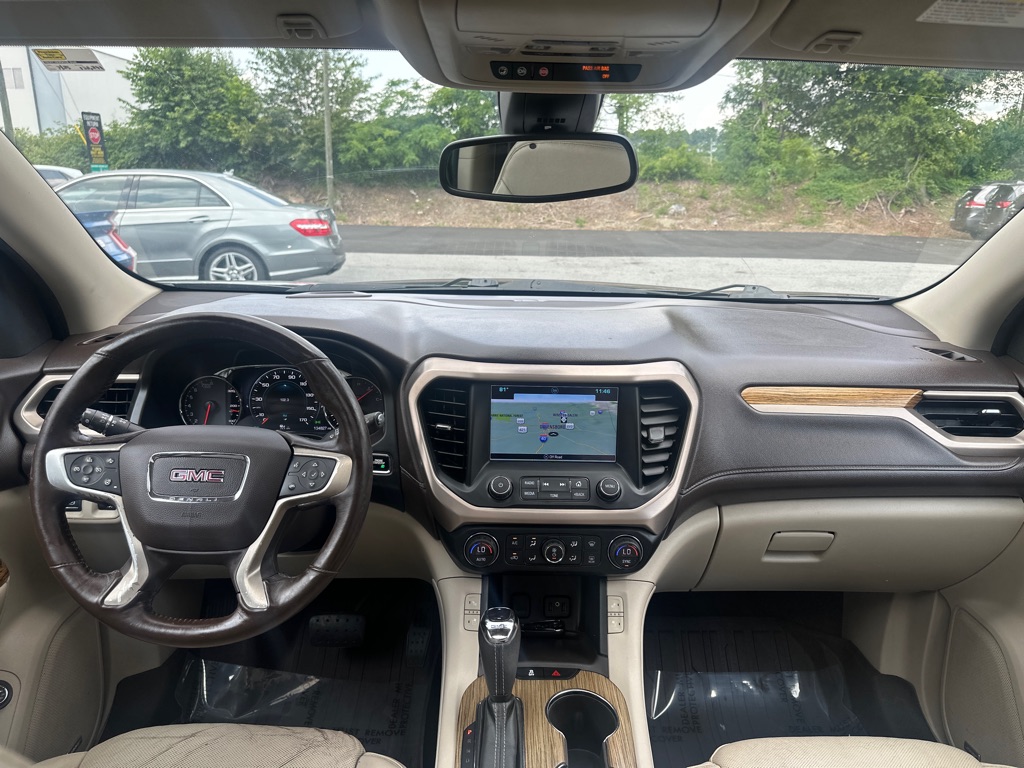 Vehicle image 24 of 58