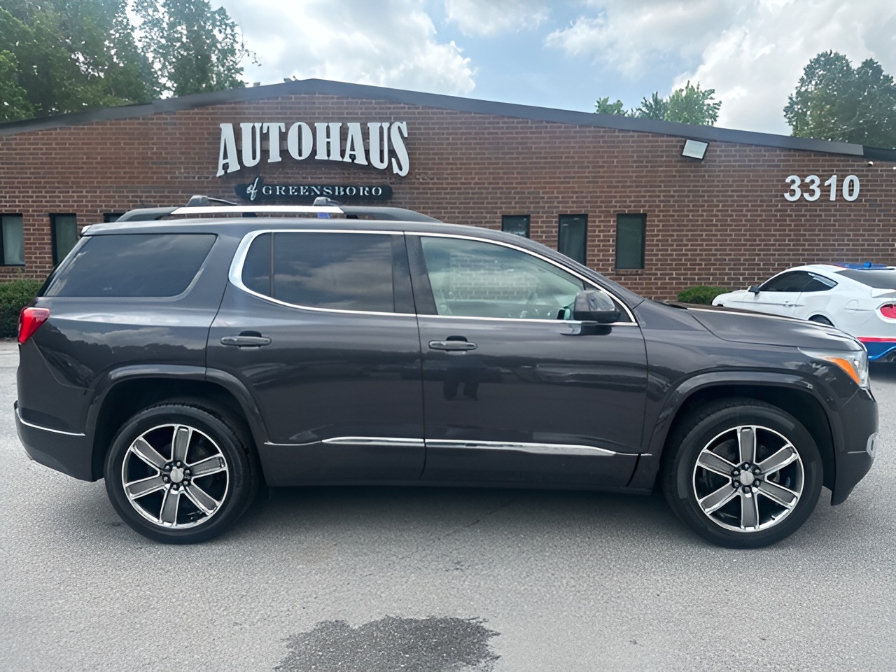 Vehicle image 54 of 58
