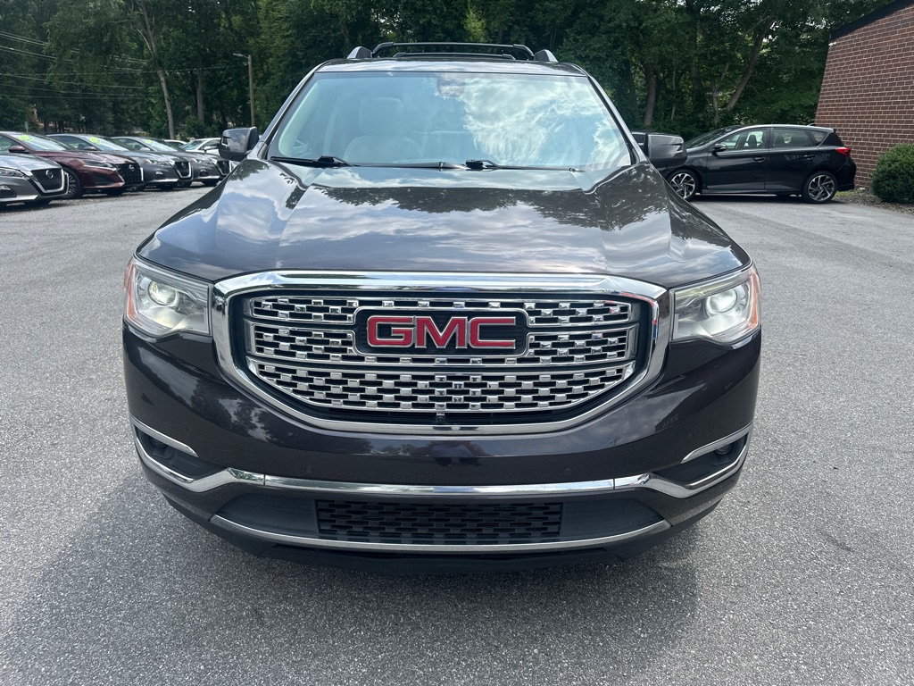 Vehicle image 2 of 58