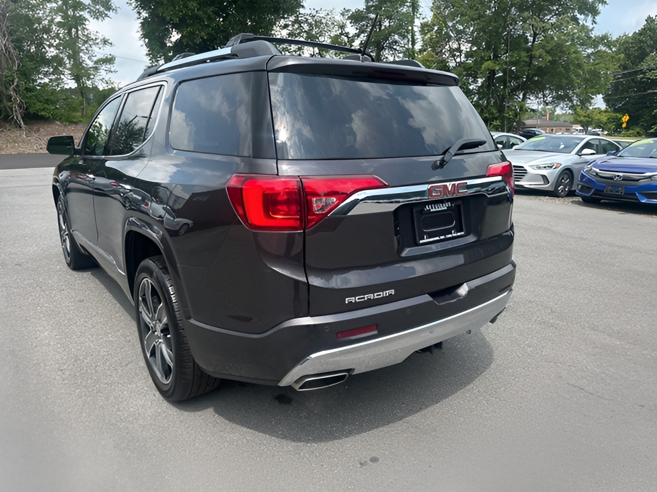 Vehicle image 56 of 58