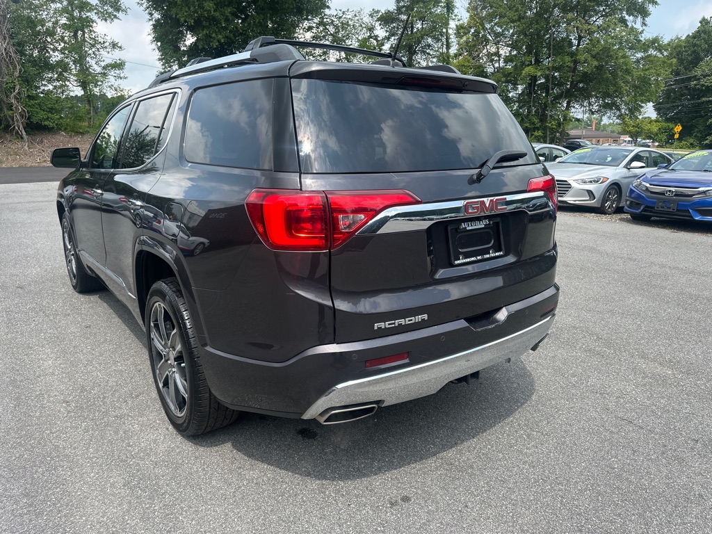 Vehicle image 7 of 58