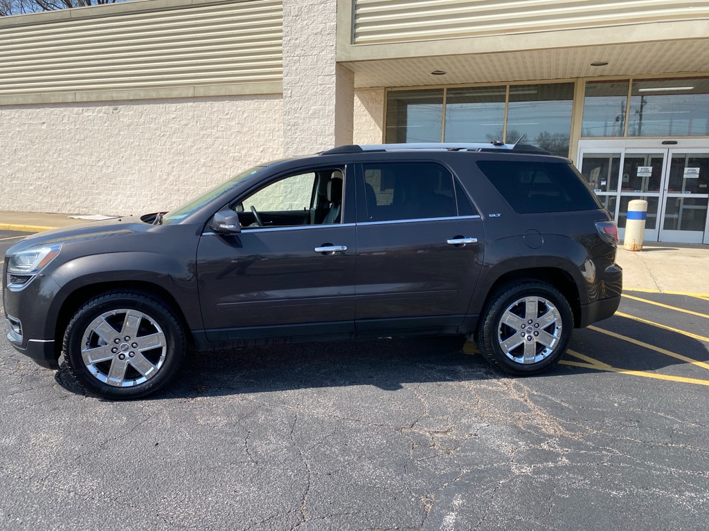 Vehicle image 2 of 25