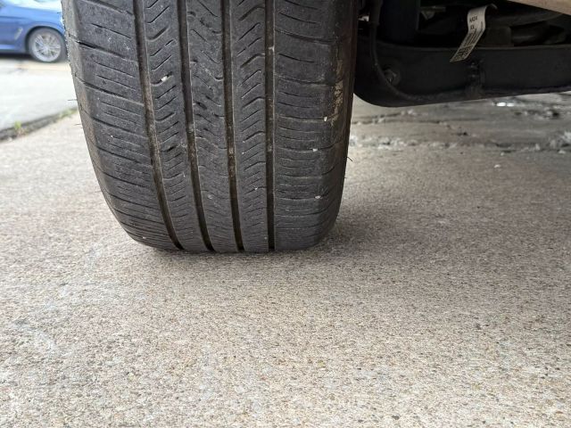 Vehicle image 55 of 59