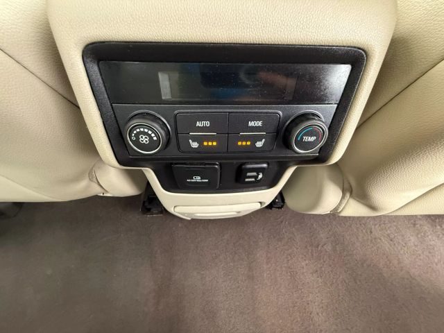 Vehicle image 50 of 59