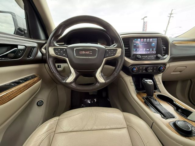 Vehicle image 28 of 59