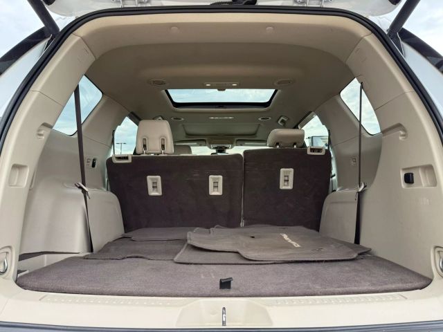 Vehicle image 17 of 59