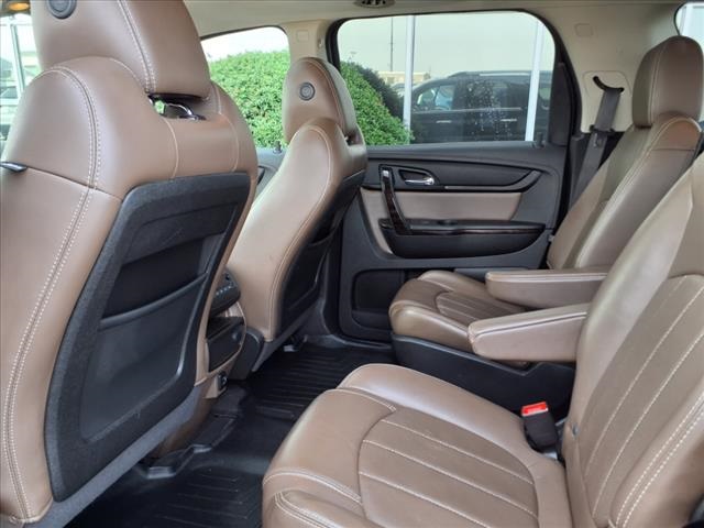Vehicle image 20 of 25