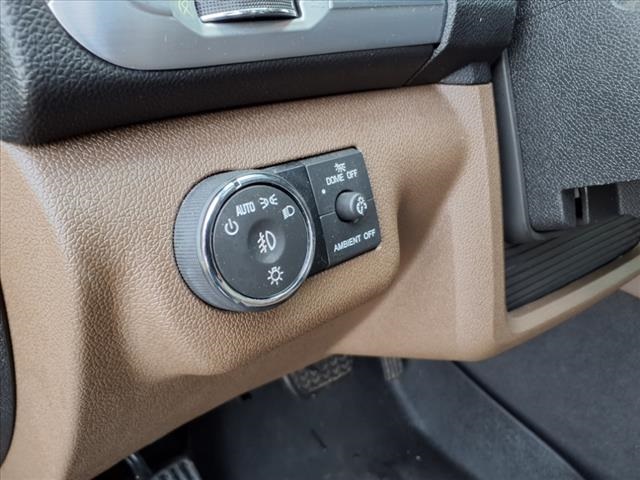 Vehicle image 12 of 25