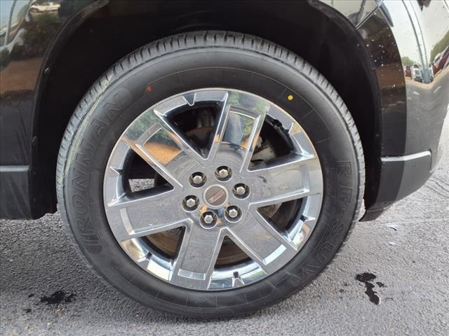 Vehicle image 24 of 25