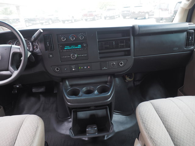 Vehicle image 15 of 32