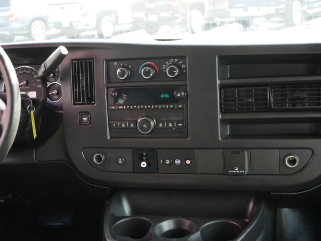 Vehicle image 14 of 30