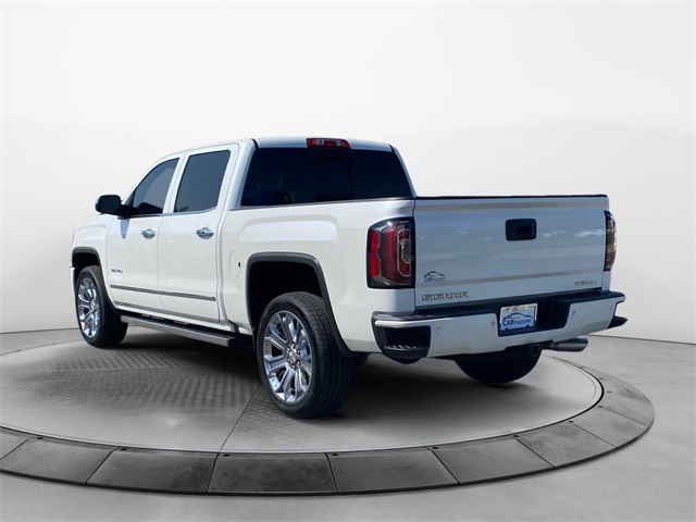 Vehicle image 8 of 37