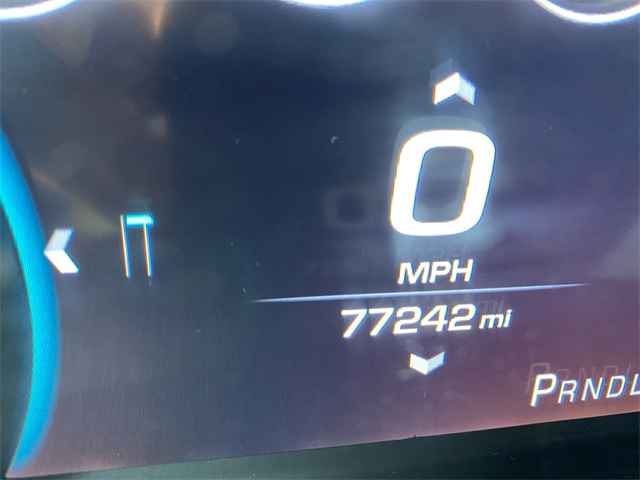 Vehicle image 31 of 37