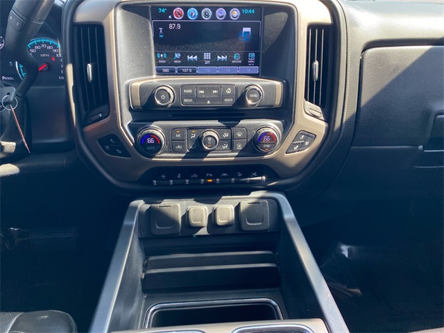 Vehicle image 12 of 37