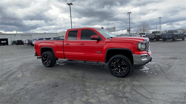 Vehicle image 5 of 23