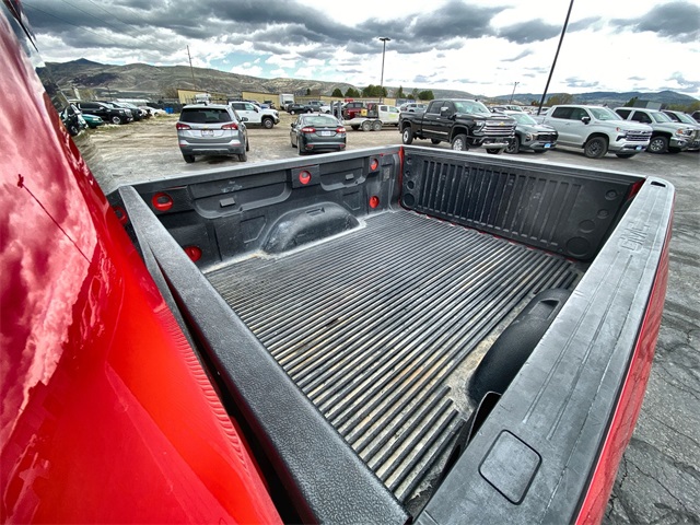 Vehicle image 22 of 23