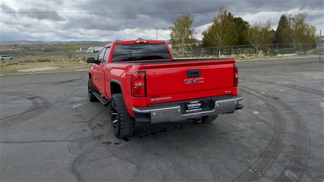 Vehicle image 6 of 23