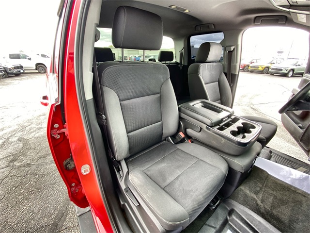 Vehicle image 23 of 23