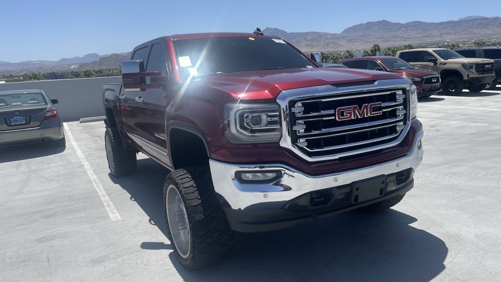 Vehicle image 3 of 8