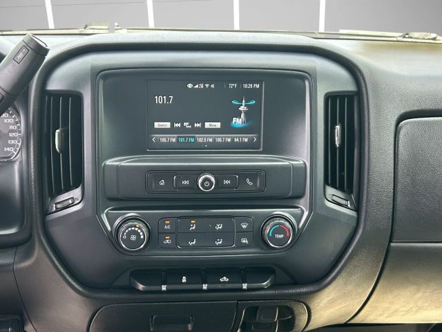 Vehicle image 23 of 25