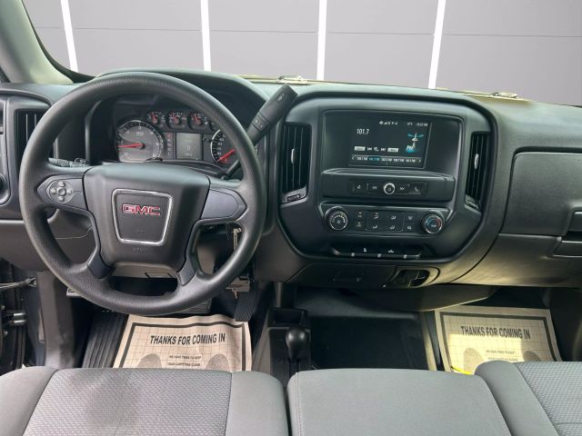 Vehicle image 17 of 25